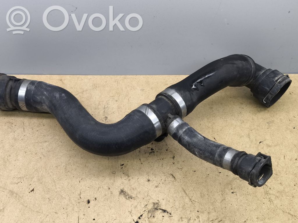 BMW 3 E90 E91 Engine coolant pipe/hose 