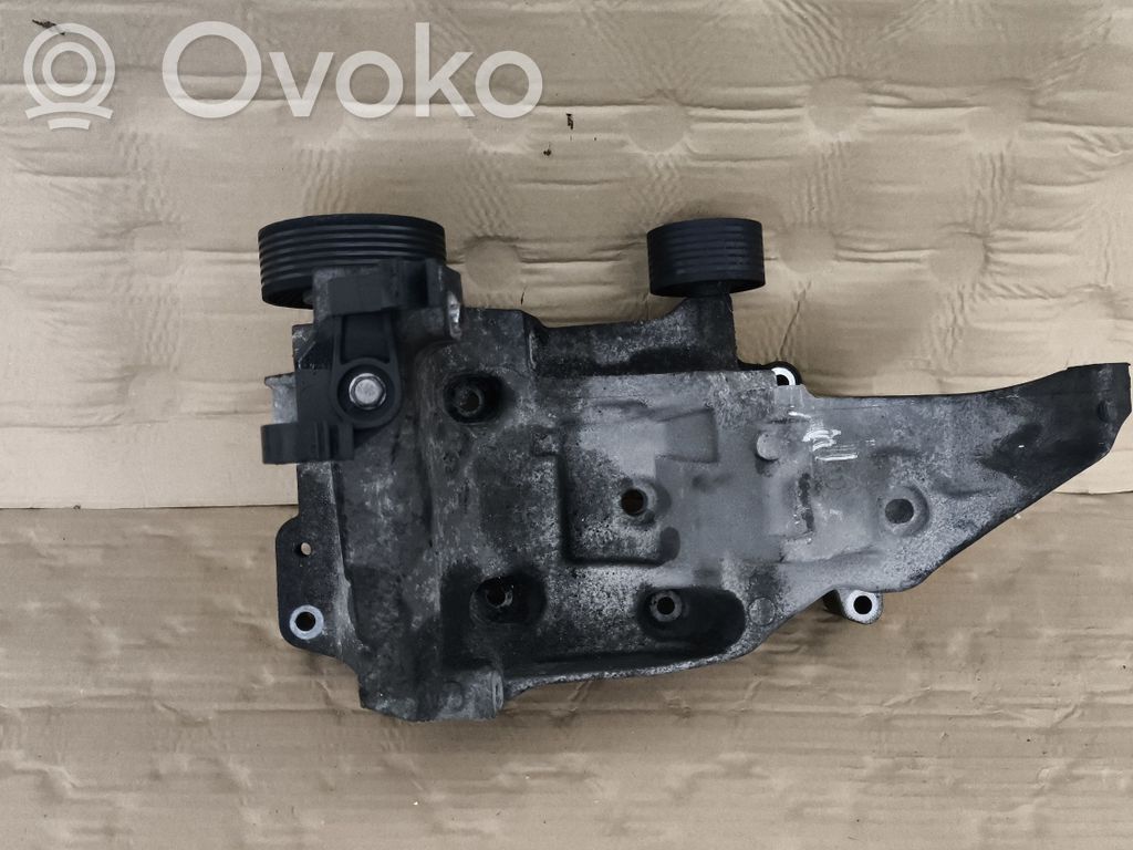 Generator/alternator bracket   7802639,13992010