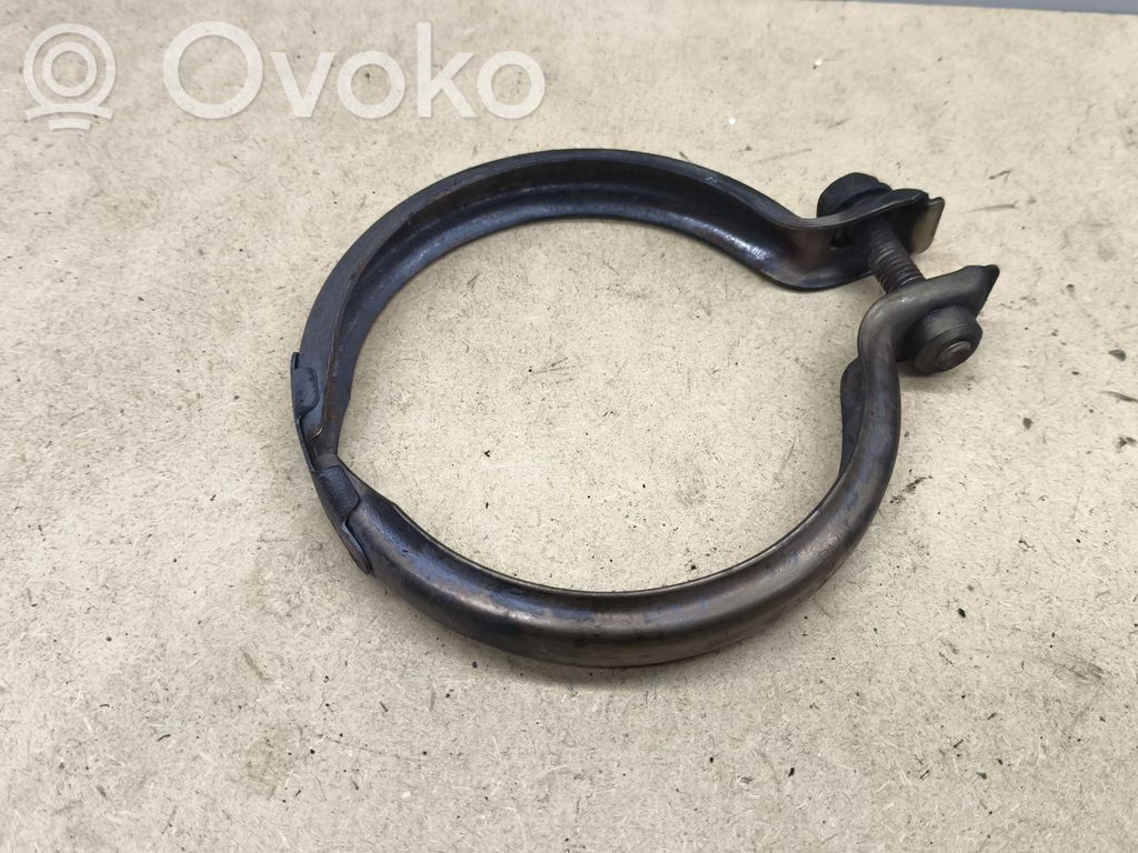 BMW 3 E90 E91 Muffler pipe connector clamp 