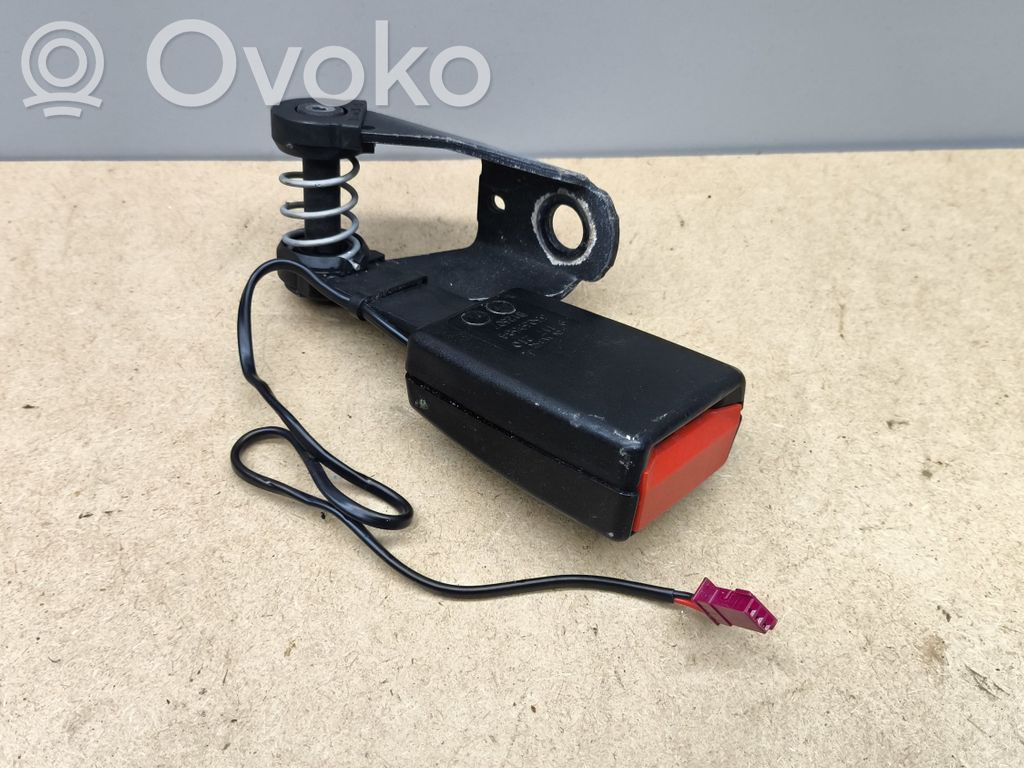 Klamra tylnego pasa bezpieczeństwa   9117210,33039584,B12507