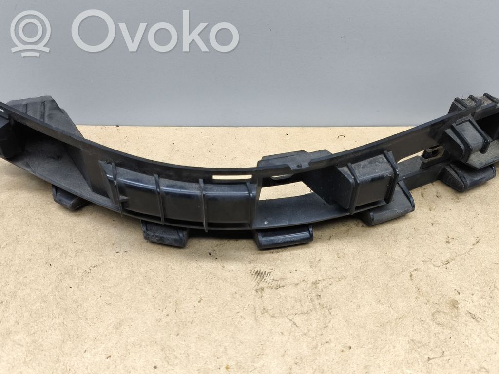 BMW 7 E65 E66 Galinis laikiklis bamperio 