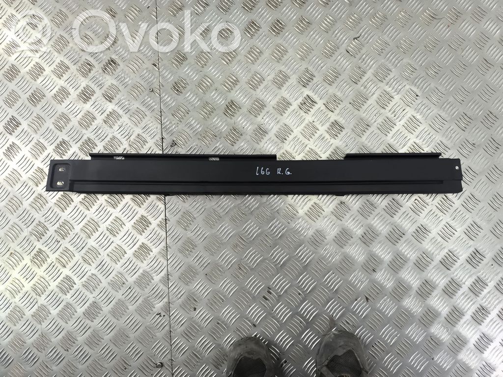 Mercedes-Benz ML W166 Inne elementy wykończenia bagażnika 