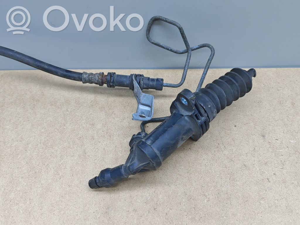 BMW 3 E90 E91 Clutch master cylinder 