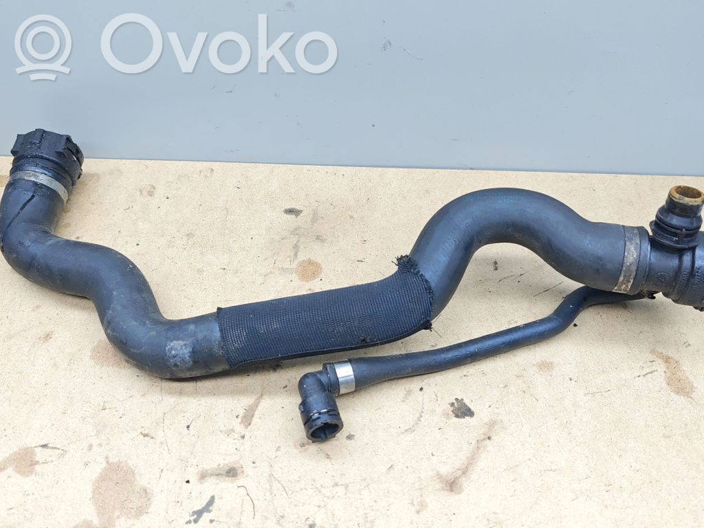 BMW 3 E90 E91 Engine coolant pipe/hose 