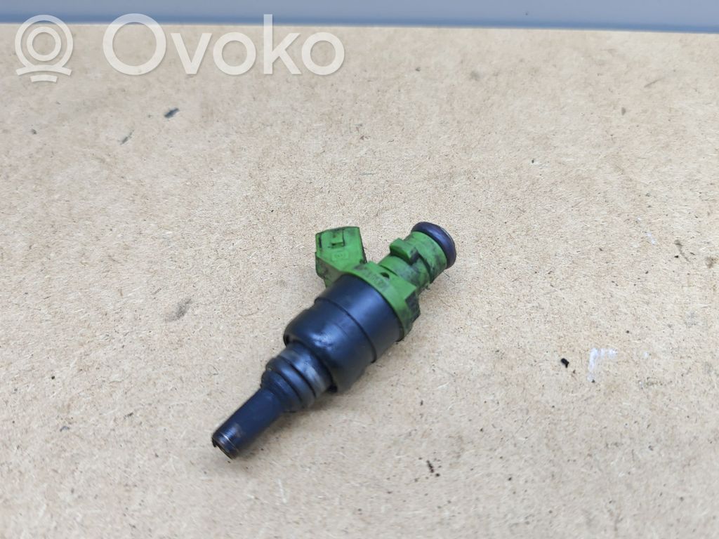 Mercedes-Benz CLK A209 C209 Inyector de combustible 