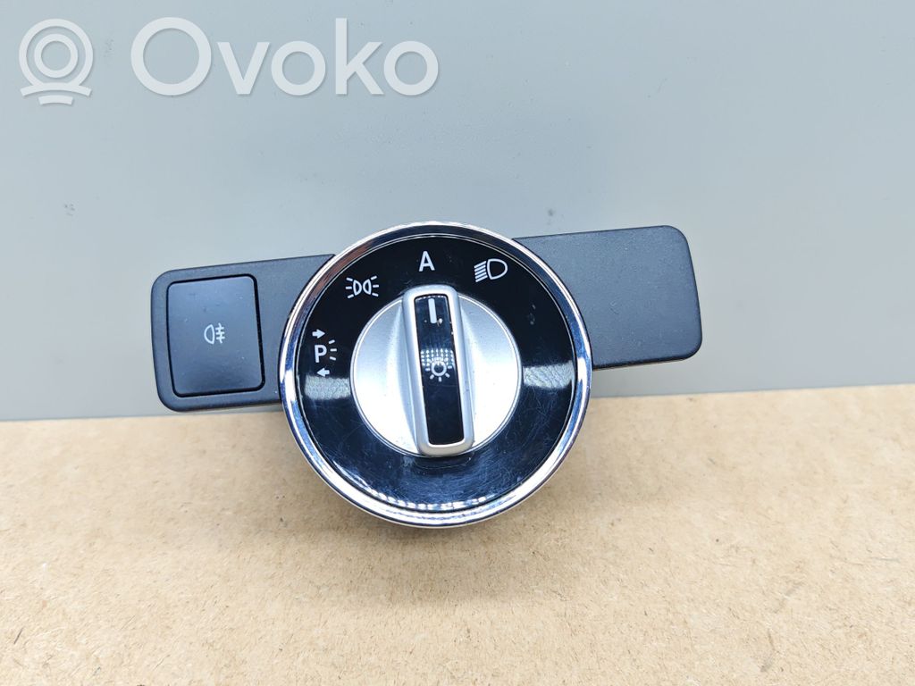 Mercedes-Benz E W212 Light switch 