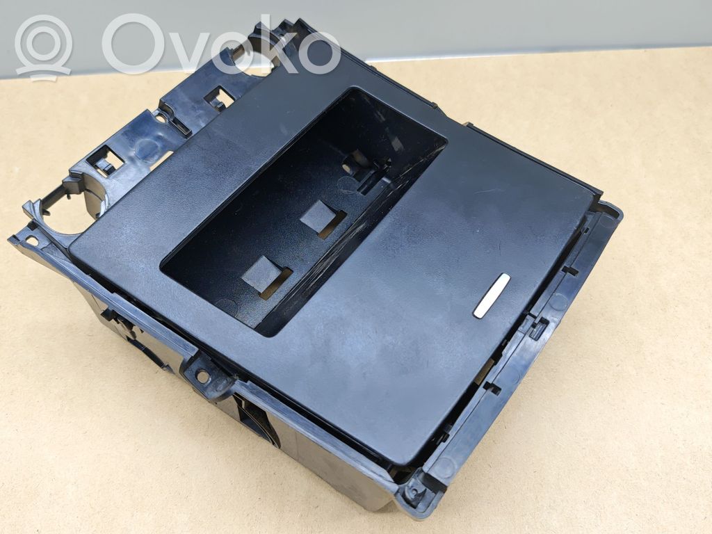 Mercedes-Benz ML W166 Glove box 