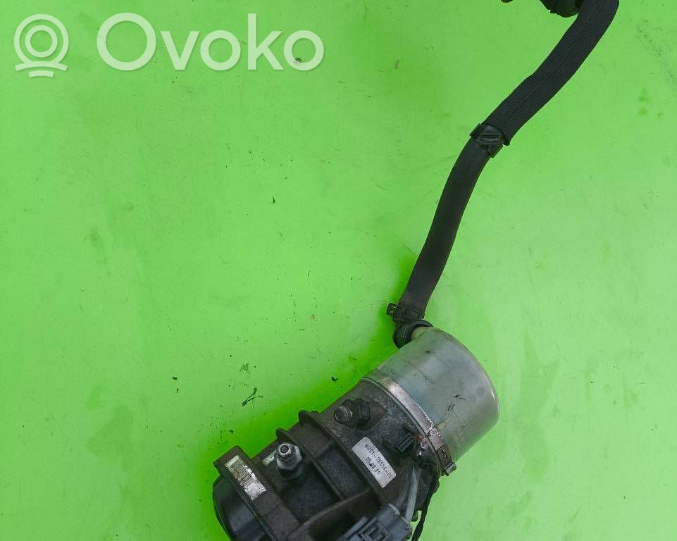 Ford Mondeo MK IV Ohjaustehostimen sähköpumppu 