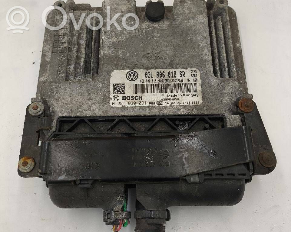 Skoda Superb B6 (3T) Engine control unit/module 
