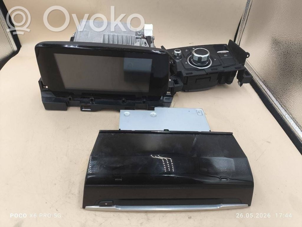 Mazda CX-5 Radio / CD-Player / DVD-Player / Navigation 