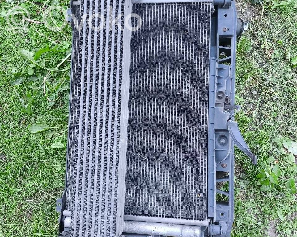 Radiatorių komplektas   9673947280,1311AD05AA