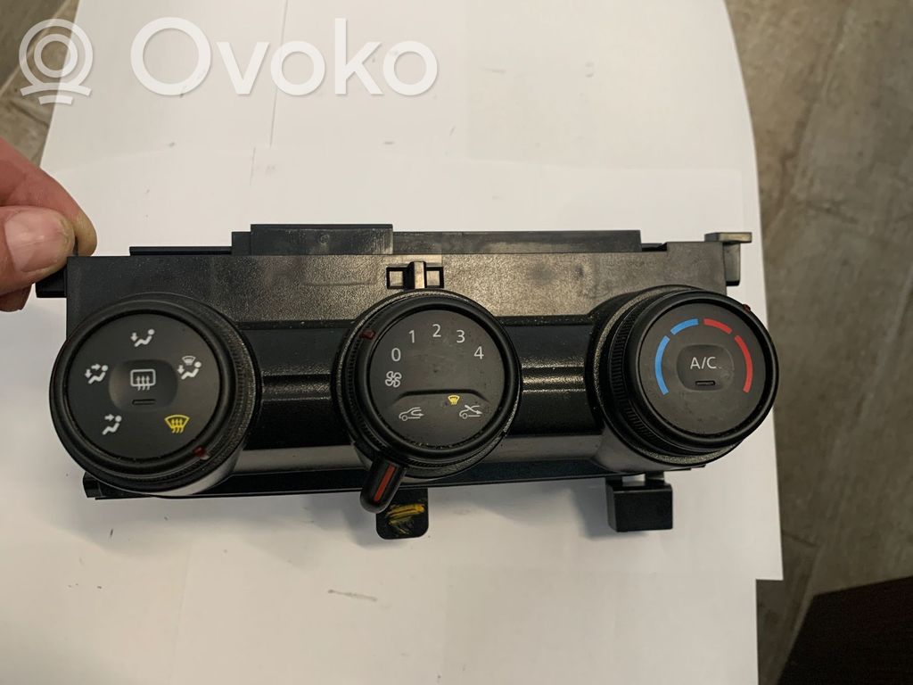 Air conditioner control unit module   T679803,679803