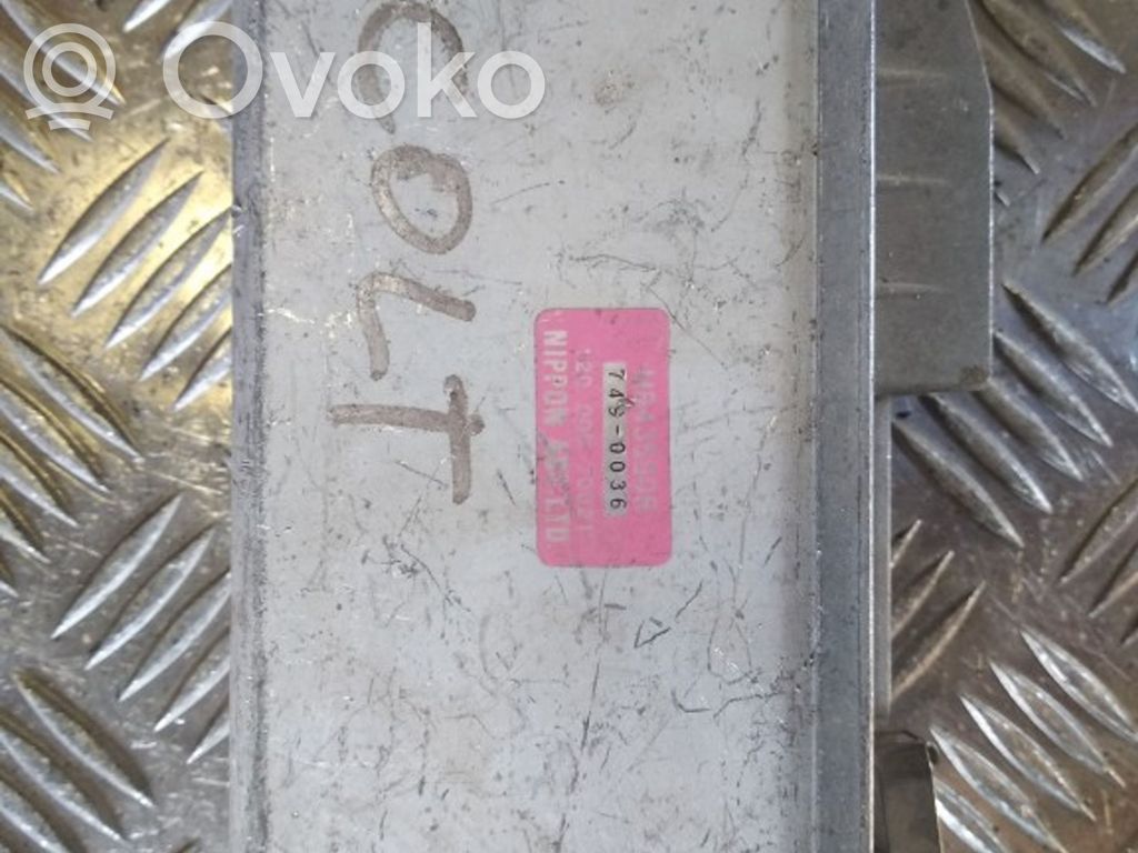 Unidad de control/módulo del ABS   MB435508,7490036,12000070021