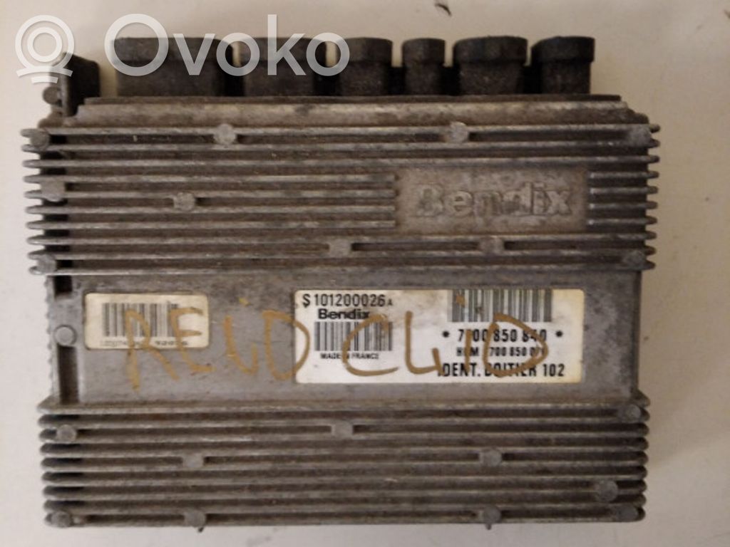 Renault Clio I Engine control unit/module 