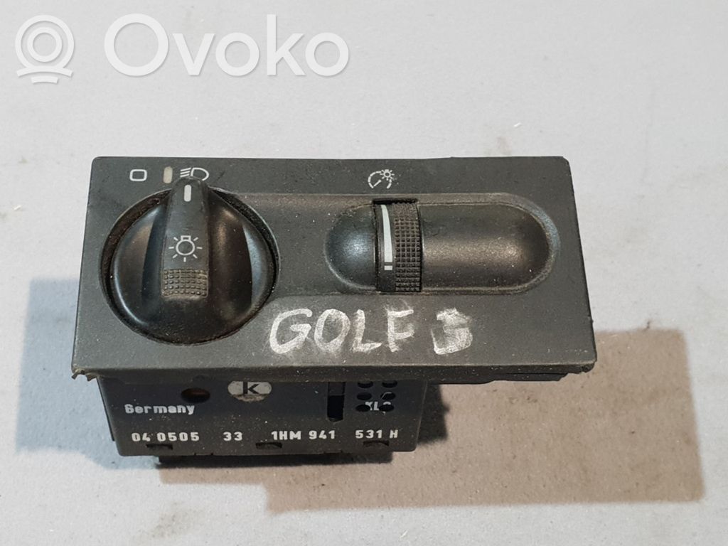 Light switch   040505,1HM941