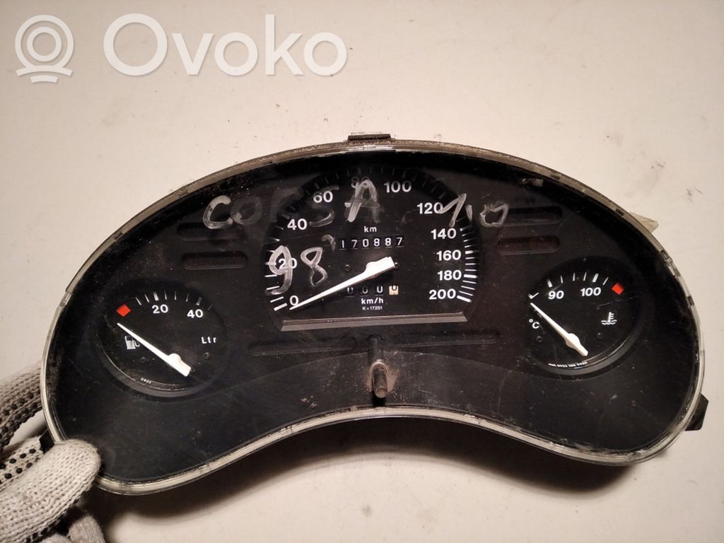 Opel Corsa B Speedometer (instrument cluster) 