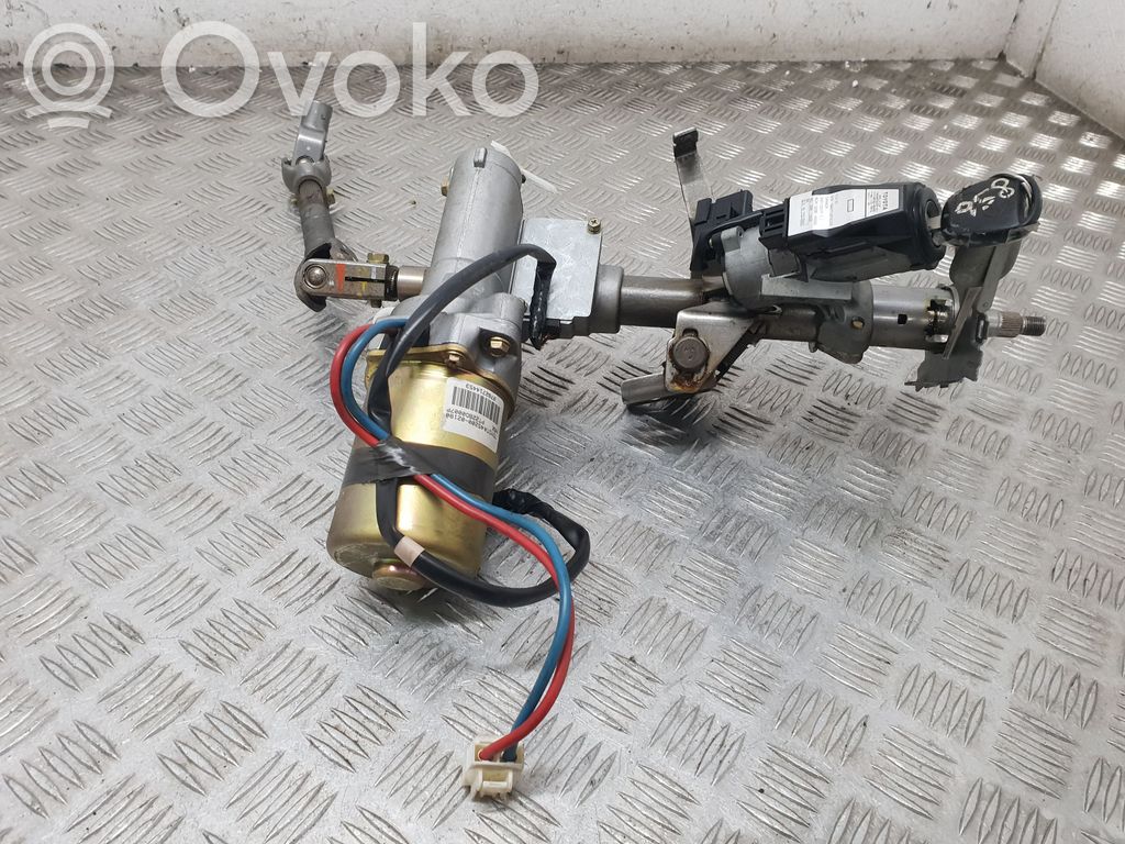 Toyota Corolla E120 E130 Ohjaustehostimen sähköpumppu 