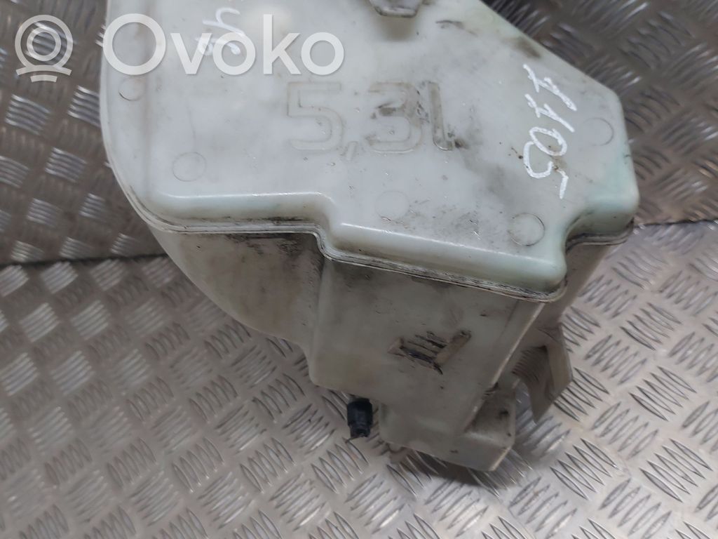 Langų skysčio bakelis   NRAKODO,NRAKODO