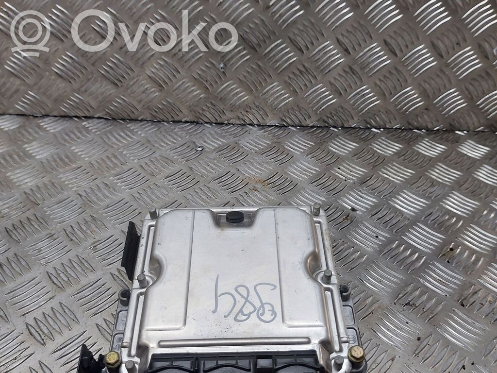 Peugeot 607 Engine control unit/module 