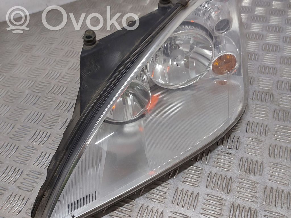 Headlight/headlamp   0301183601