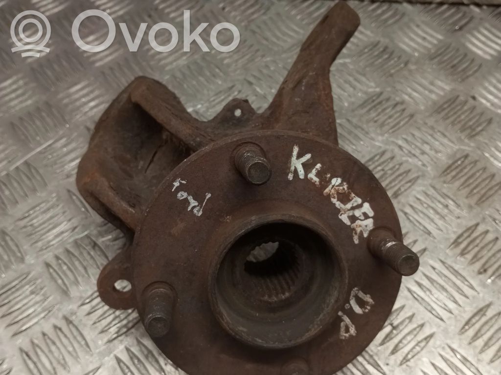 Front wheel hub