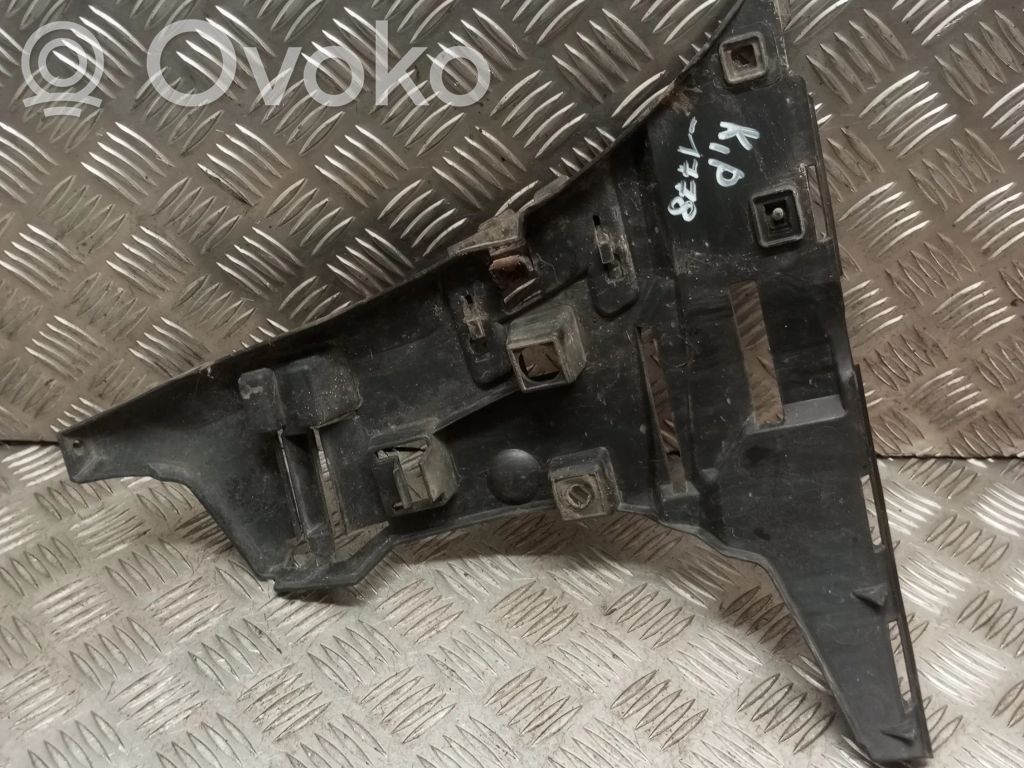 Front bumper mounting bracket   09190303