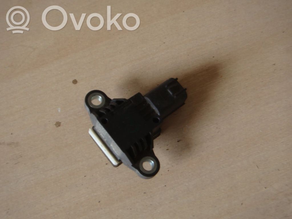 Mazda 3 II Airbagsensor Crashsensor Drucksensor 