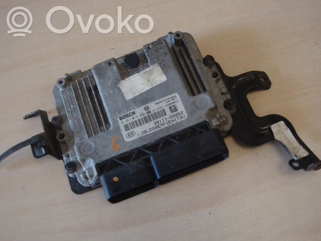 KIA Ceed Engine control unit/module 