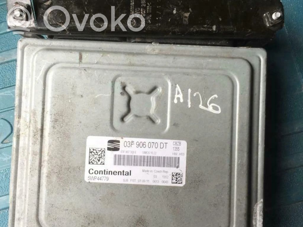 Volkswagen Polo V 6R Engine control unit/module 