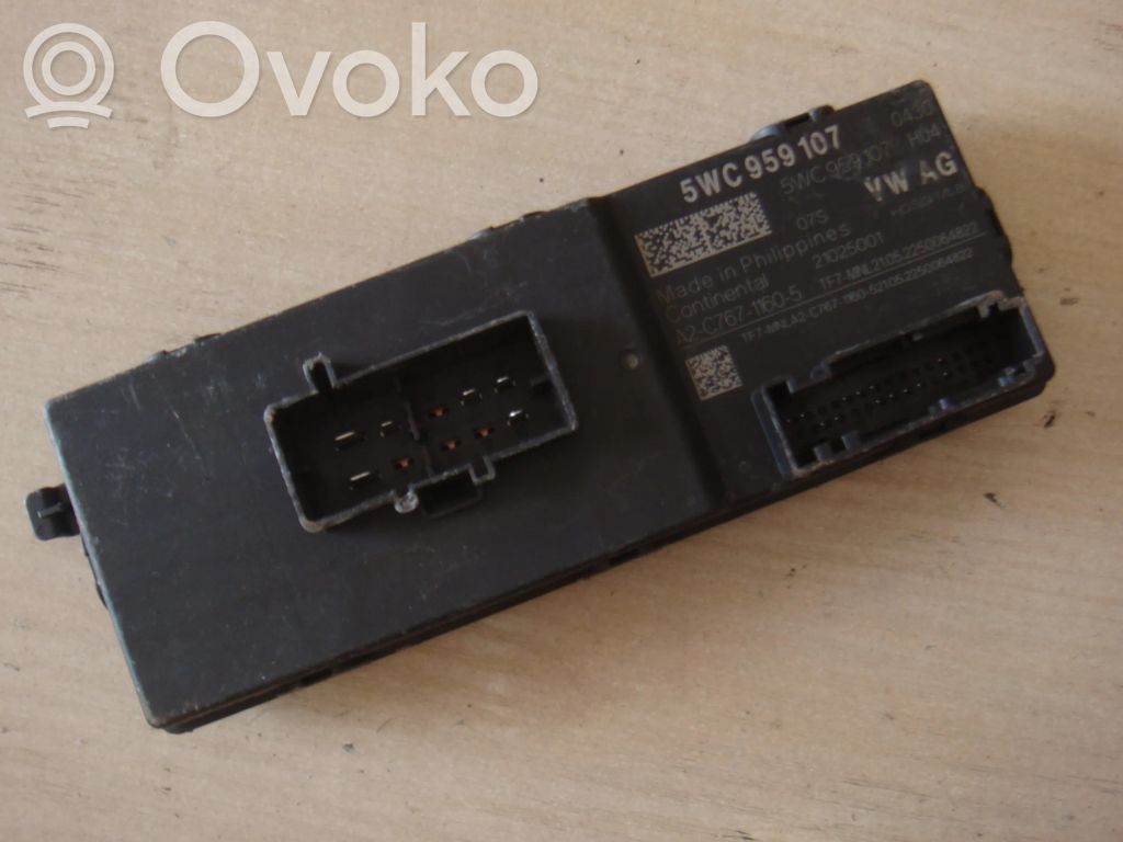 Volkswagen PASSAT B8 Tailgate/trunk control unit/module 