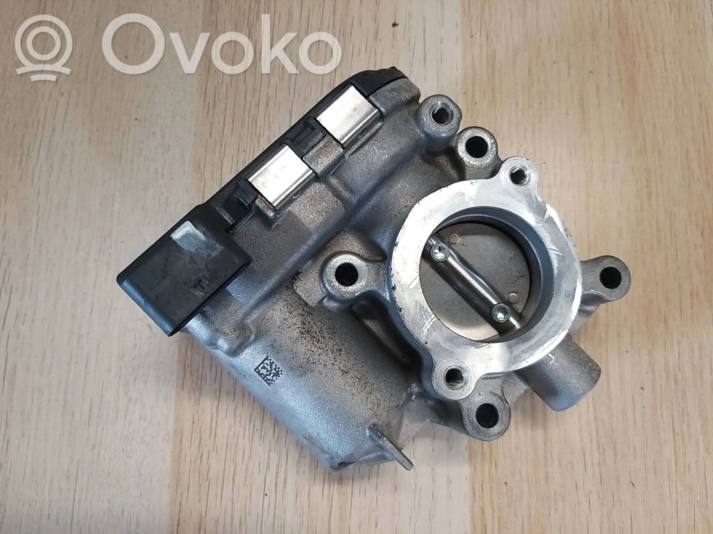 Nissan Juke II F16 Sähköinen kaasuttimen ilmaläppärunko 