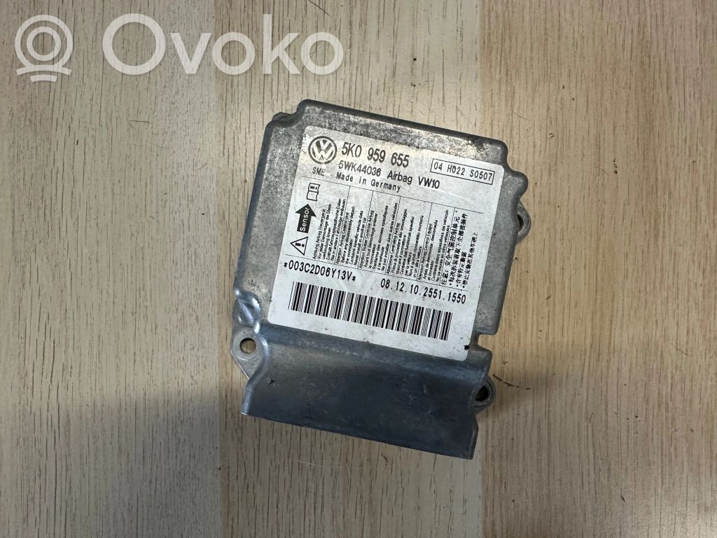 Volkswagen Polo V 6R Airbag control unit/module 