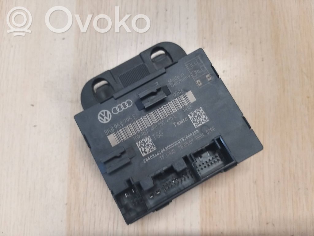 Audi A5 8T 8F Door control unit/module 