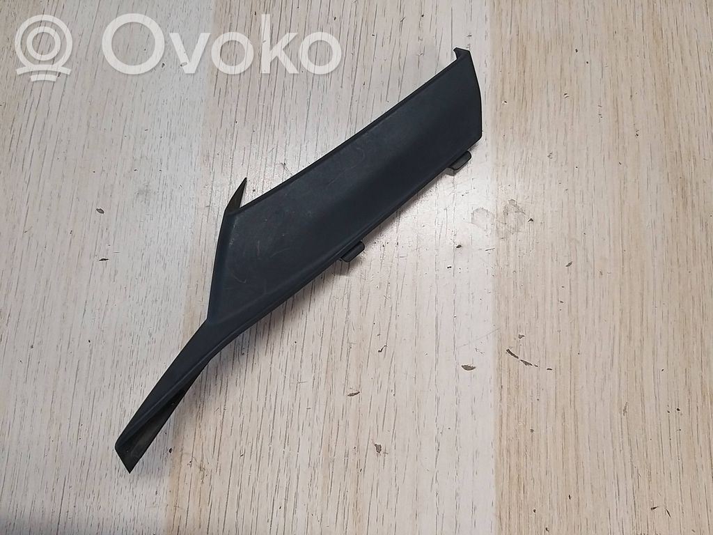 Suzuki Swift III Wiper trim 