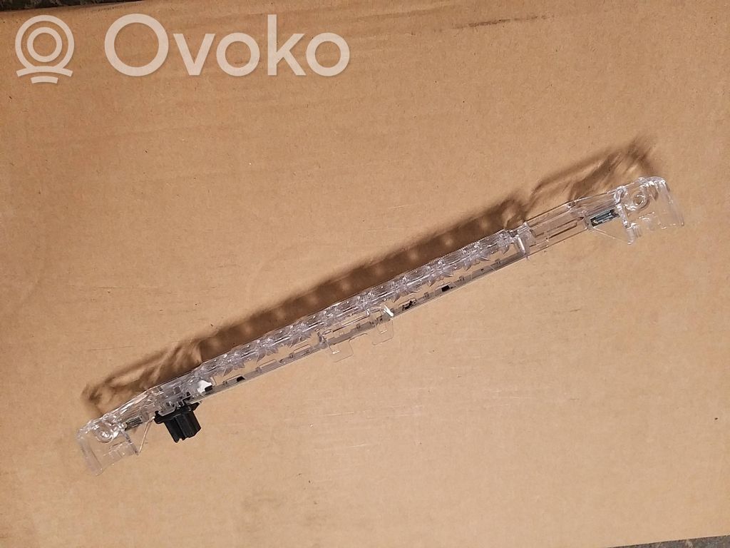 Citroen C4 III e-C4 Third/center stoplight 