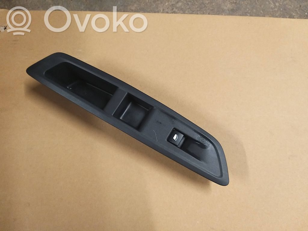 Citroen C4 III e-C4 Electric window control switch 