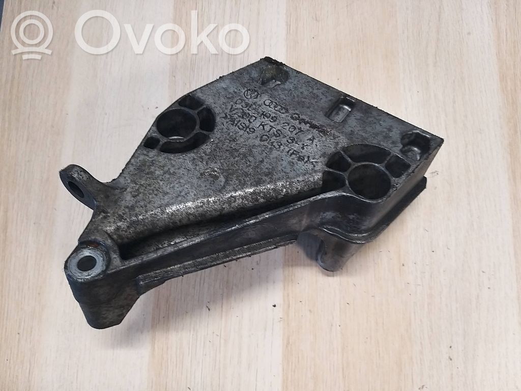 Seat Ibiza IV (6J,6P) Engine mounting bracket 