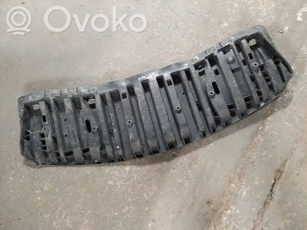 Nissan Note (E12) Bamperio dugno apsauga 