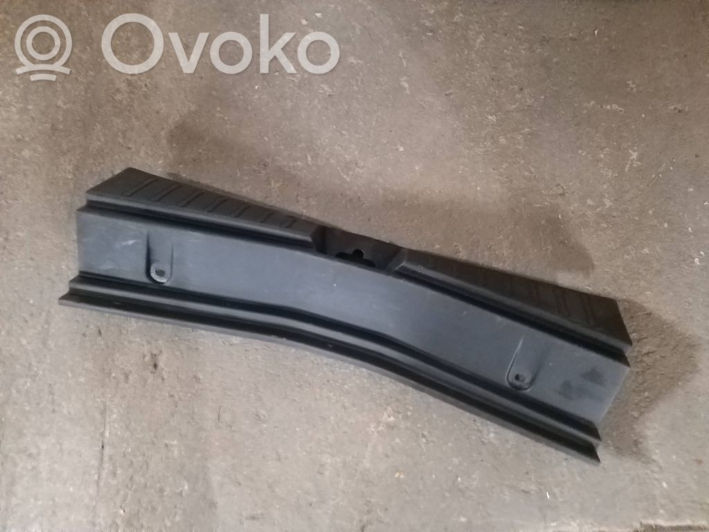 Nissan Note (E12) Protector del borde del maletero/compartimento de carga 