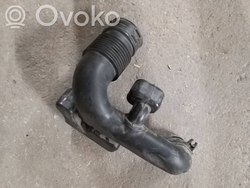 Nissan Note (E12) Oro paėmimo kanalo detalė (-ės) 