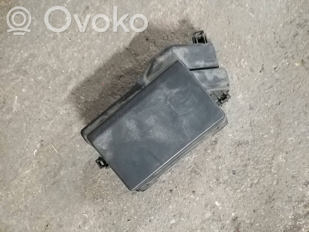 Nissan Note (E12) Saugiklių dėžė (komplektas) 