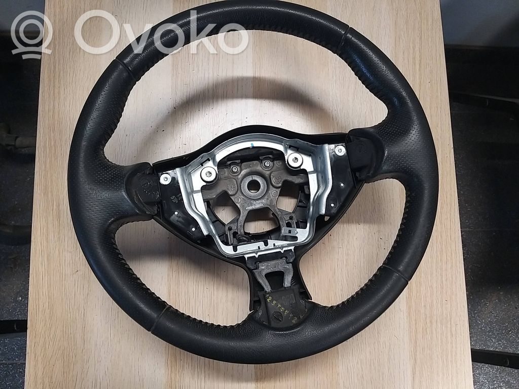 Nissan Note (E12) Kierownica 