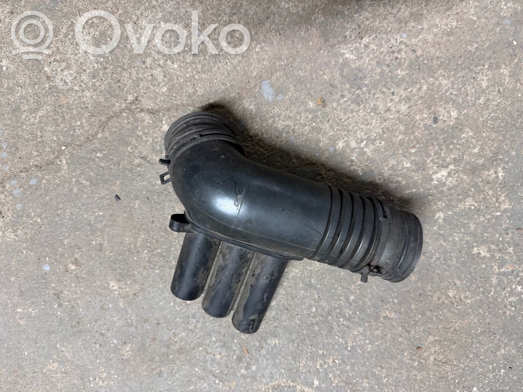 Skoda Octavia Mk3 (5E) Einzelteil Lufteinlasskanal 