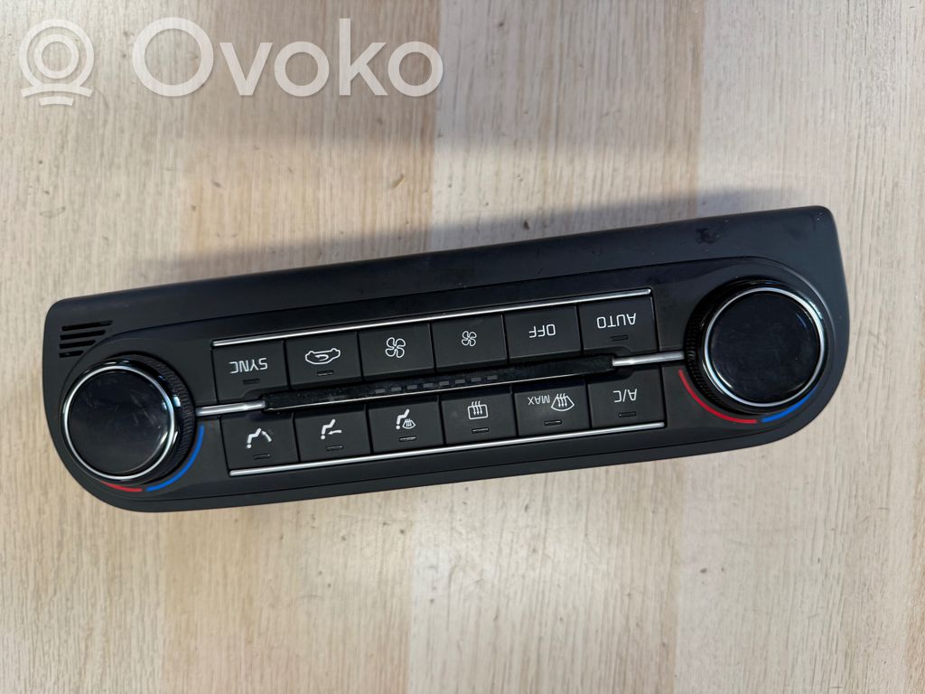 KIA Ceed Climate control unit 