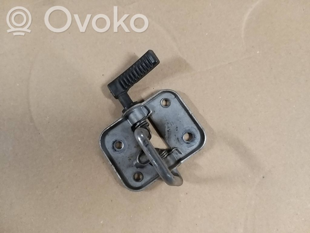 Seat Leon (5F) Engine bonnet/hood lock/latch loop/hook 