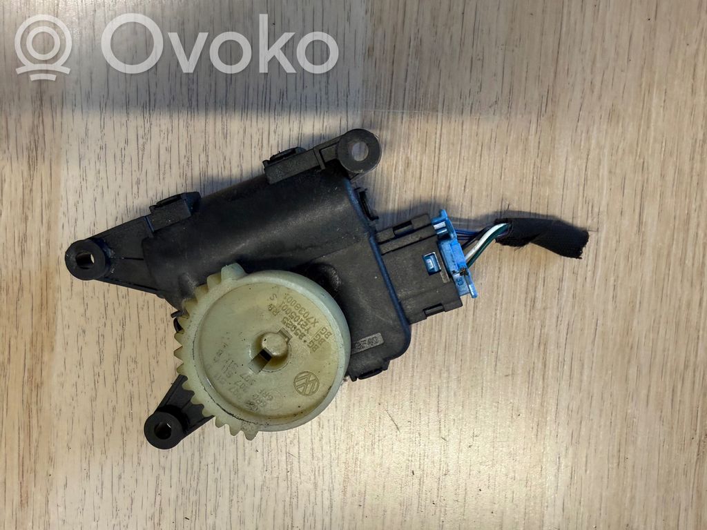 Seat Leon (5F) Oro sklendės varikliukas 