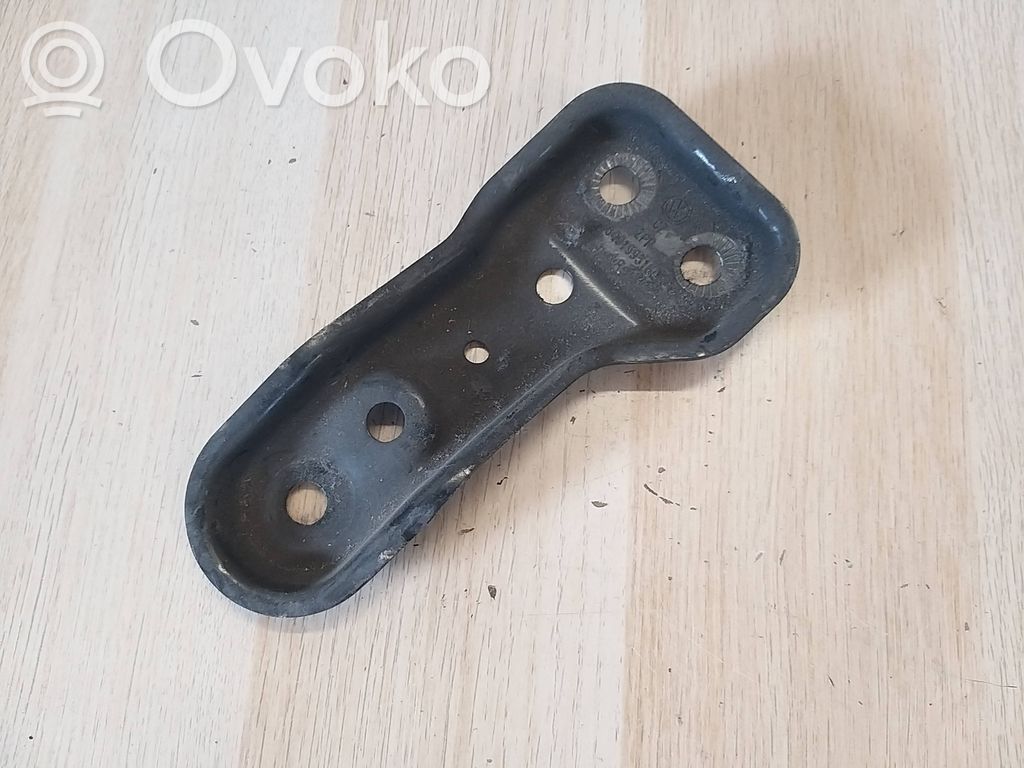 Seat Leon (5F) Engine mounting bracket 