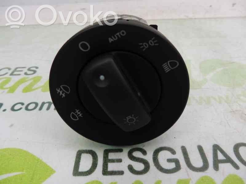 Panel lighting control switch   3R0941531A