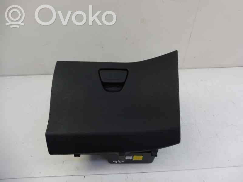 Daiktadėžė   8A61A06010A