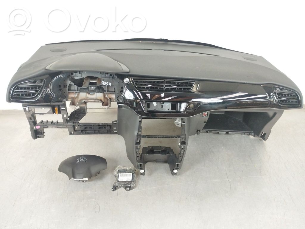 Citroen C3 Pluriel Oro pagalvių komplektas 